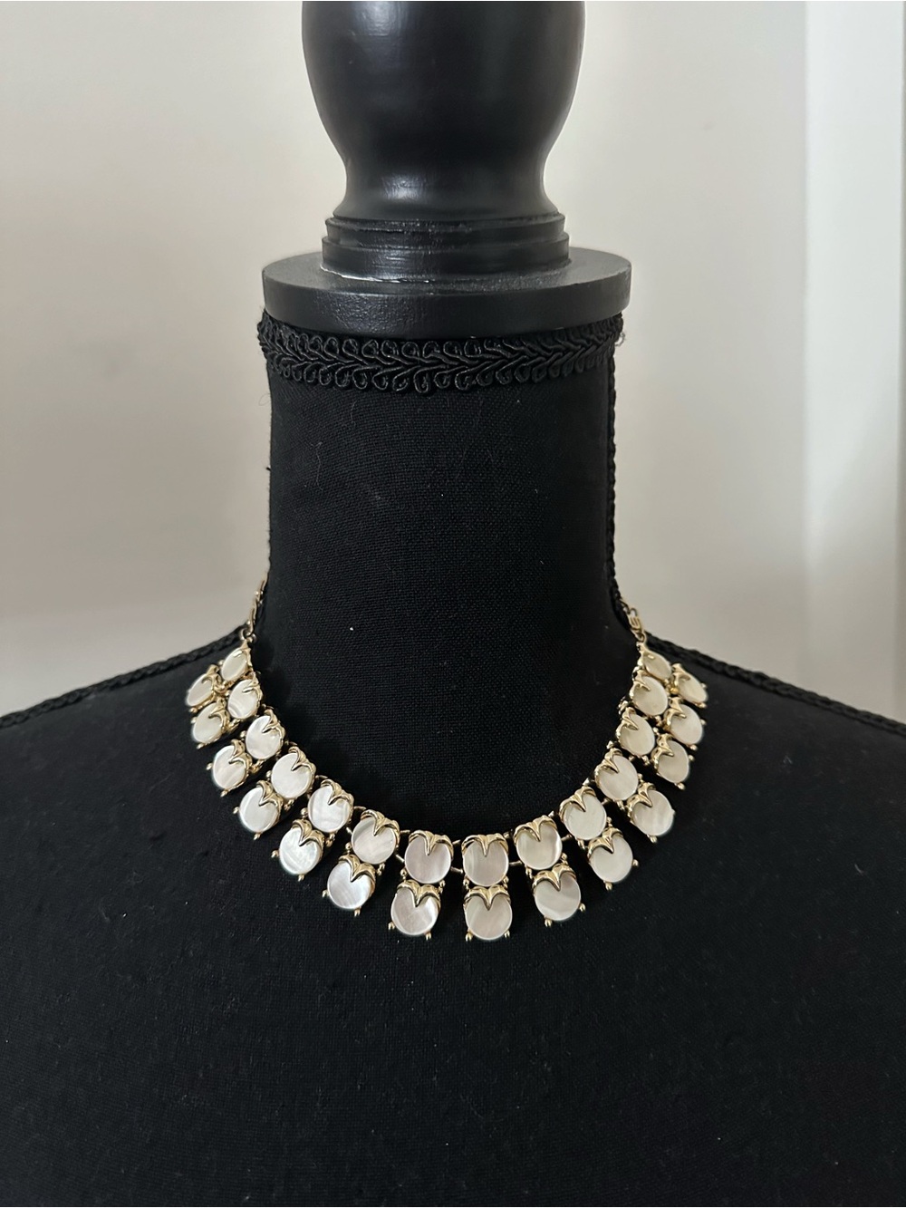 Vintage Mother of Pearl Necklace